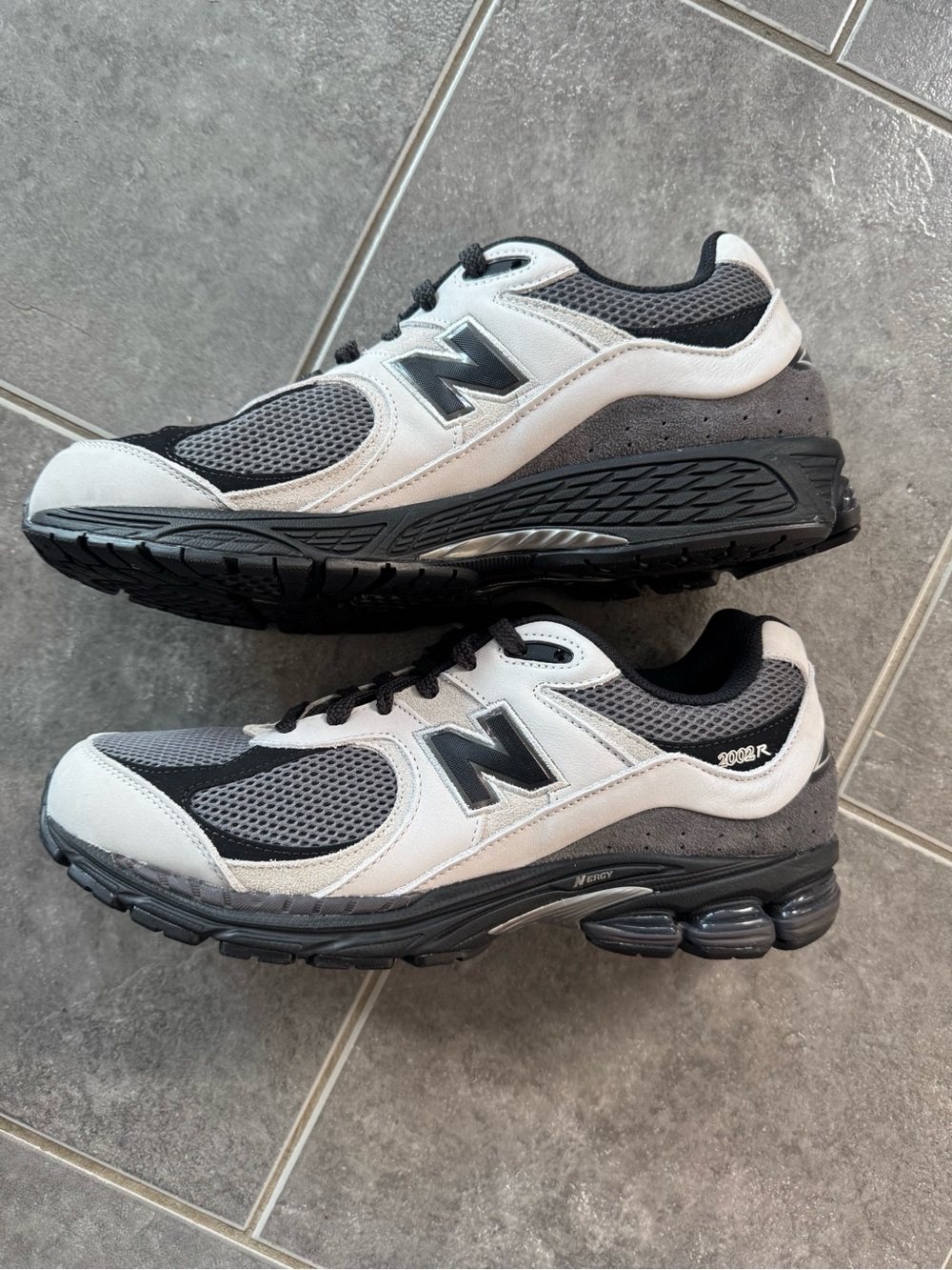 New balance 2002r grey matter castlerock